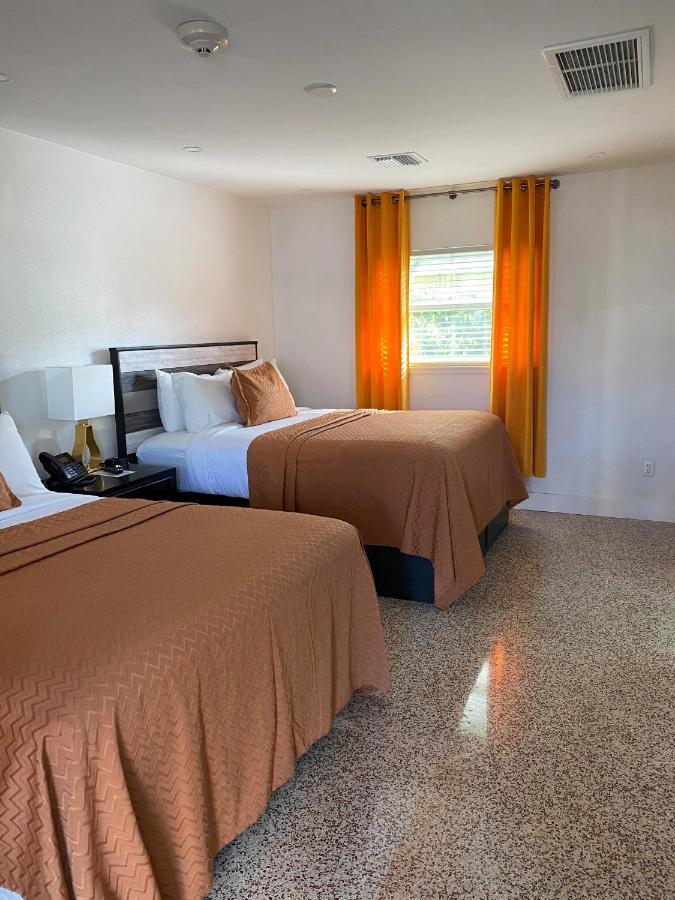 Captiva Beach Resort Point O'Rocks Экстерьер фото